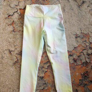 Fabletics PowerHold Leggings Size Small (Size tag is out)